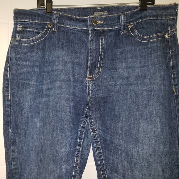 Cabelas 16 Regular Stretch Straight Leg Denim Jeans Dark Wash Blue 16R - Picture 2 of 9
